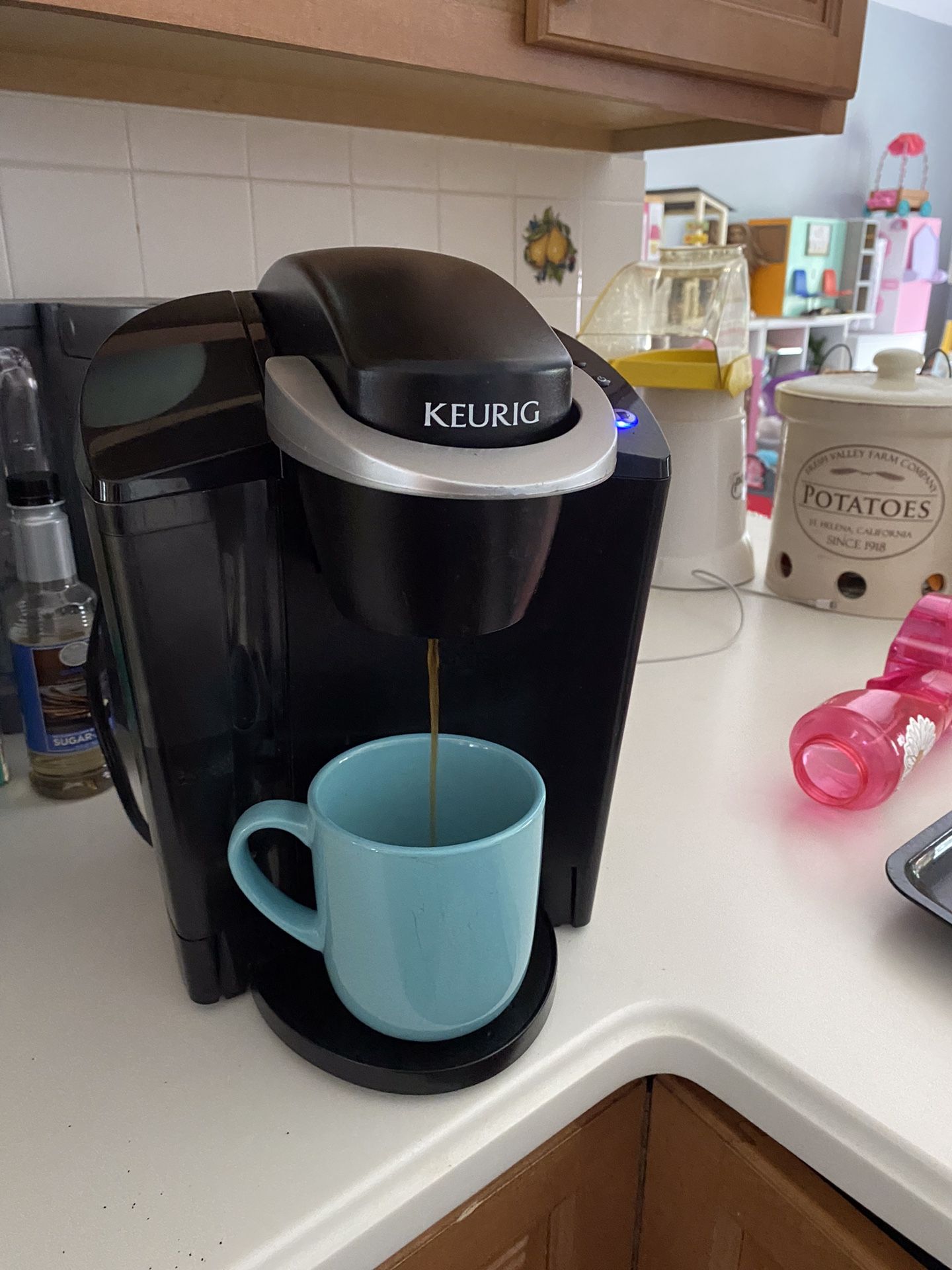 Keurig Coffee Maker Works Great 
