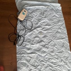 Gel. Overly( protective Mattress 