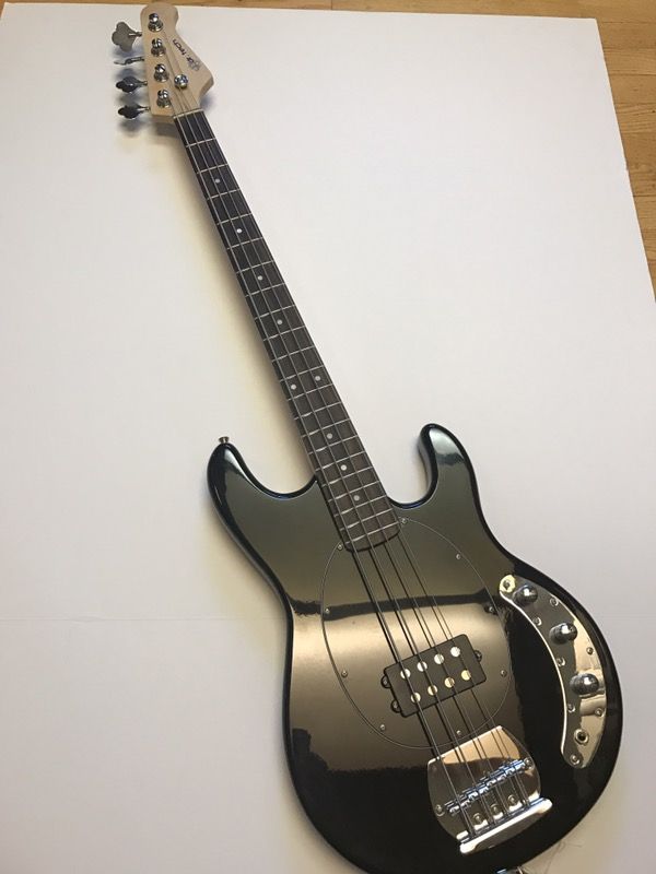 NEW Bass Guitar! Sounds GREAT!