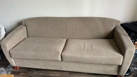 Free couch/no pets/no smoker