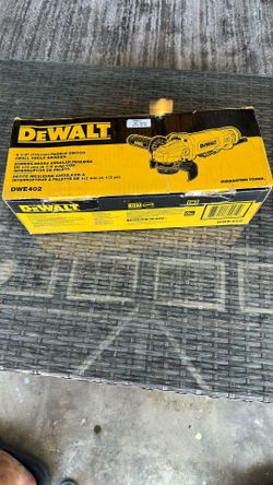 DEWALT DWE402 4-1/2" 11 AMP ANGLE GRINDER