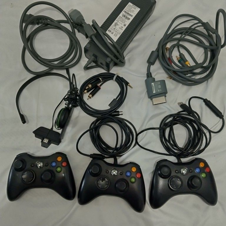 OEM Xbox 360 Wired And Wireless Controllers , Audio Video, Headphones And Power Cable Lot. 