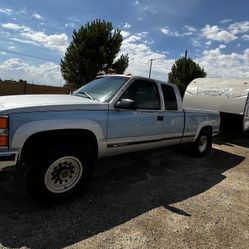 Truck Chevy & 2016 Forest River 