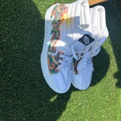Vans high tops men’s 7 1/2 Lady size 9