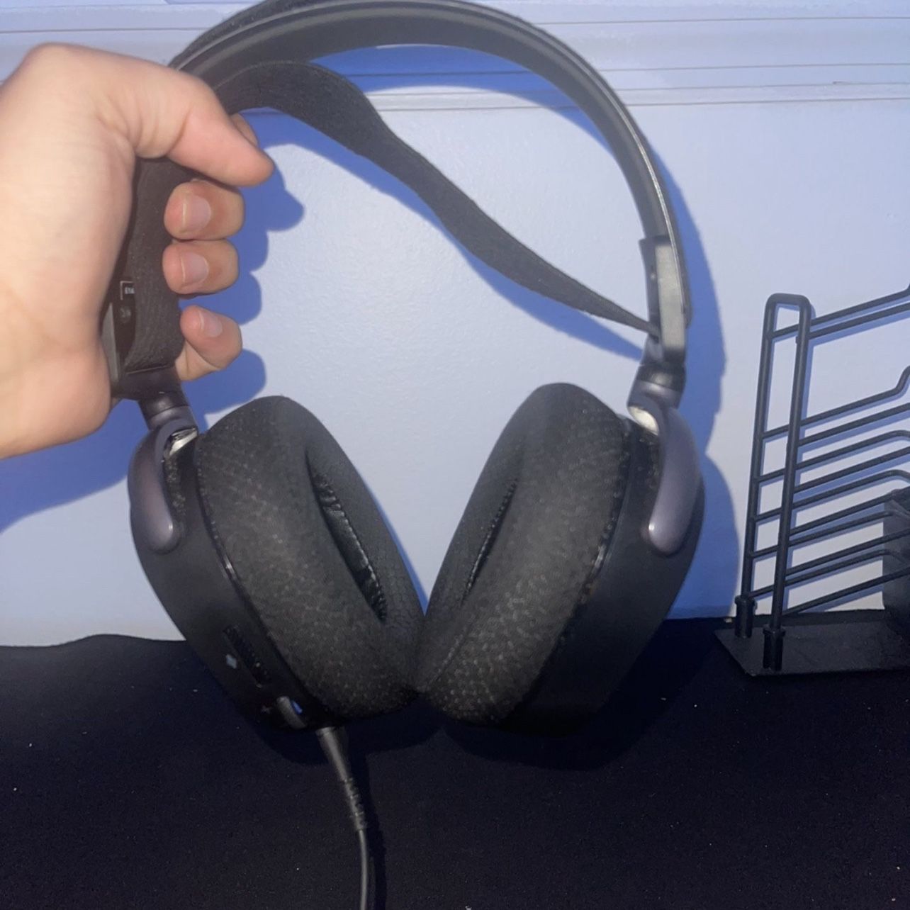 Steelseries arctis pro wireless broken hot sale