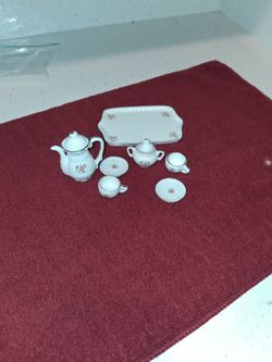 Little tea set