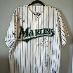 Signed Marlins Jersey (2011) for Sale in Champions Gt, FL - OfferUp