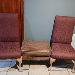 Chairs With Ottoman