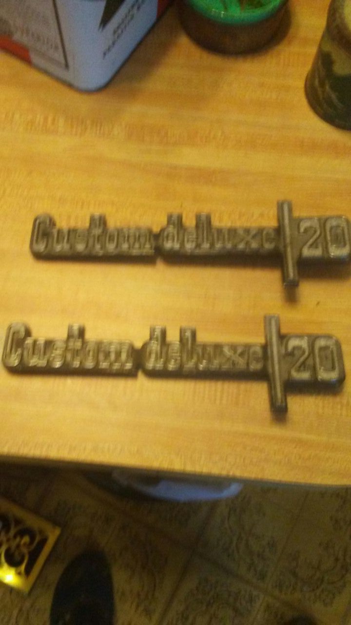 Custom deluxe 20