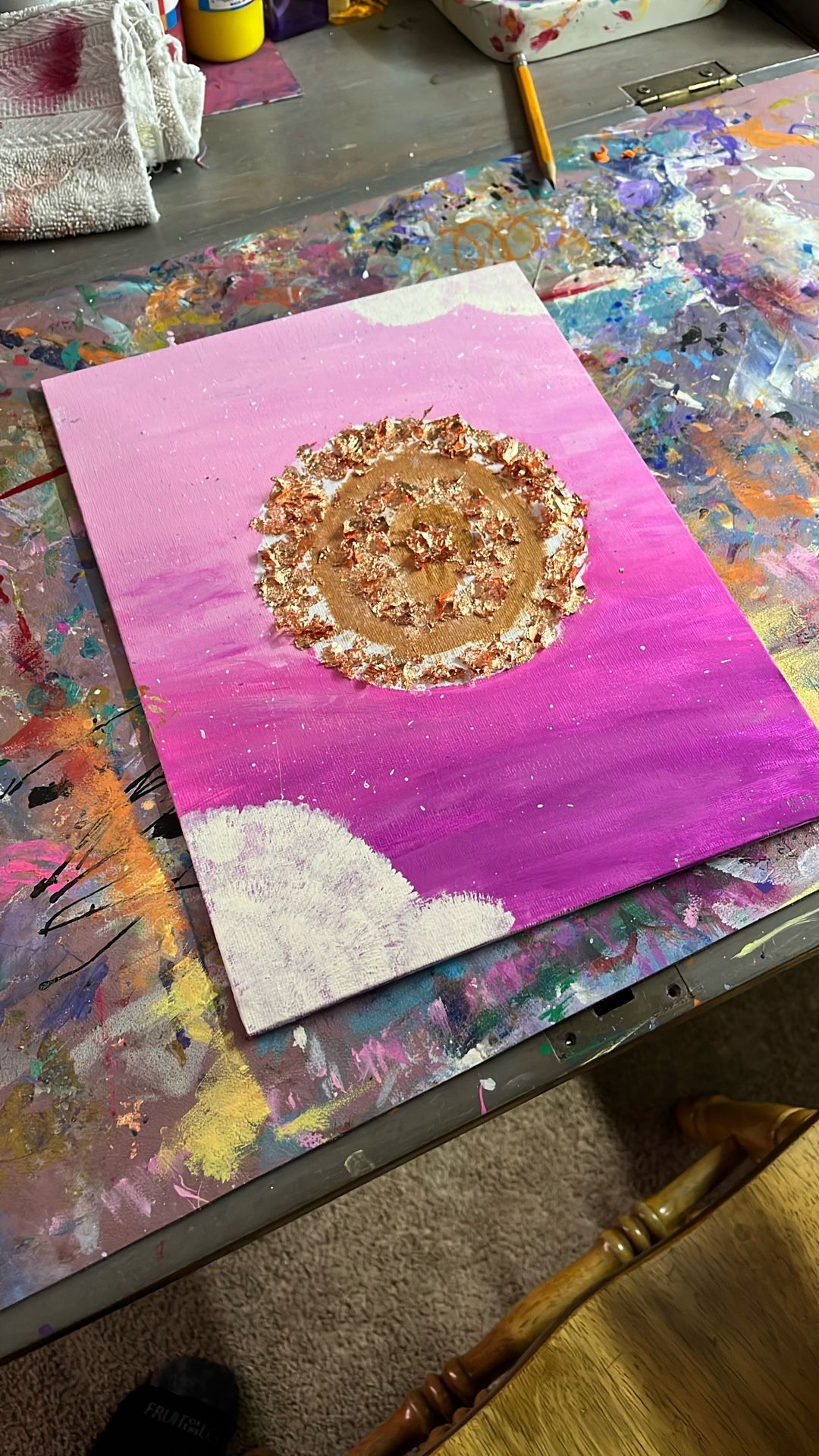 The Gold Fading Circle