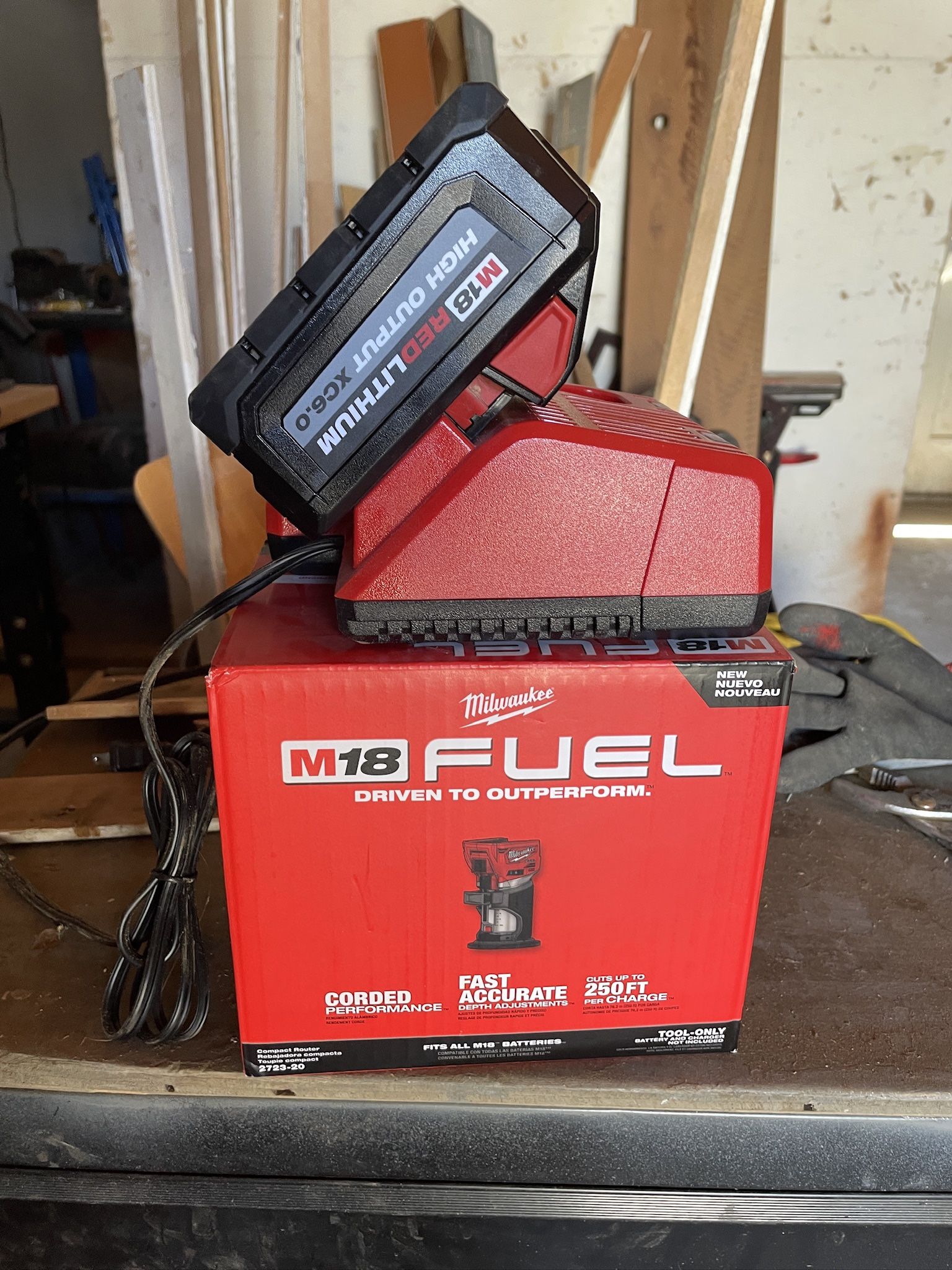 200 m18 router in box one battery and charger
