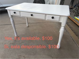 White Wood Desk