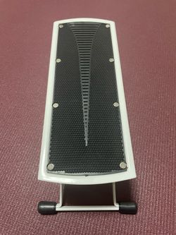 Adjustable Guitar Footrest