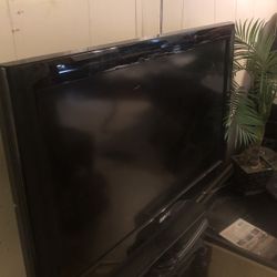 32” Flat Screen Tv