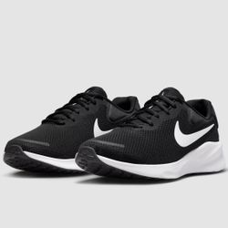 11 Men Nike Revolution 7 