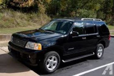 2004 Ford Explorer XLT