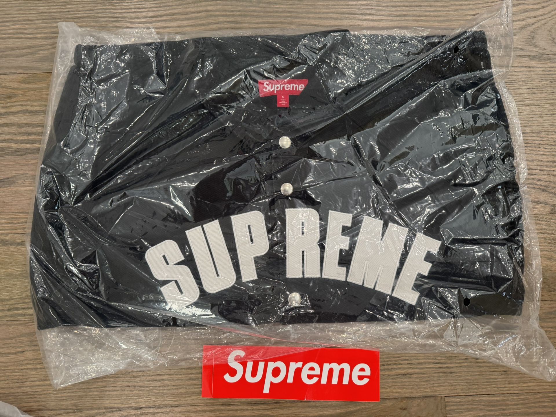 Supreme Arc Denim Old English Coaches Jacket Black Men’s Small SS25~NEW, SEALED