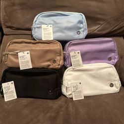 Lululemon Everywhere Belt Bag