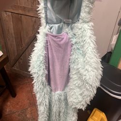 Bundle Size 5/6 Costumes 