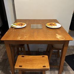 Kitchen Table Seat 4 