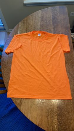 Orange kids T-shirts size Large
