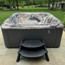2025 Jacuzzi J-285 Hot Tub – Like New, 5 Seats, 42 Jets - Solon, IA