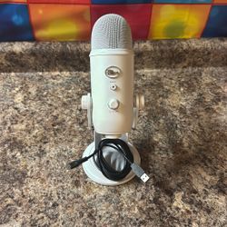 Blue Yeti Microphone 