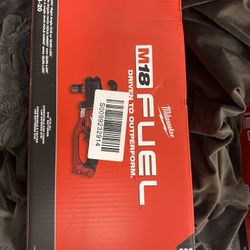 Milwaukee M18 Fuel Hole Hawg Quik lok Tool Only right  Angle Drill