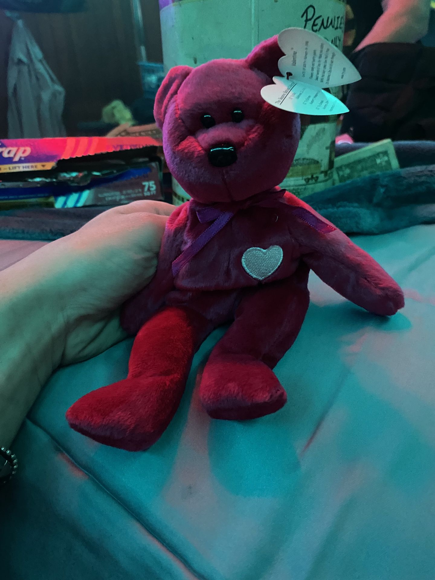 Rare Valentina Beanie with all five errors