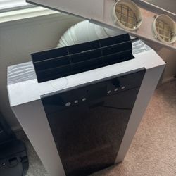 Whynter 14,000 BTU Portable Air Conditioner A/C