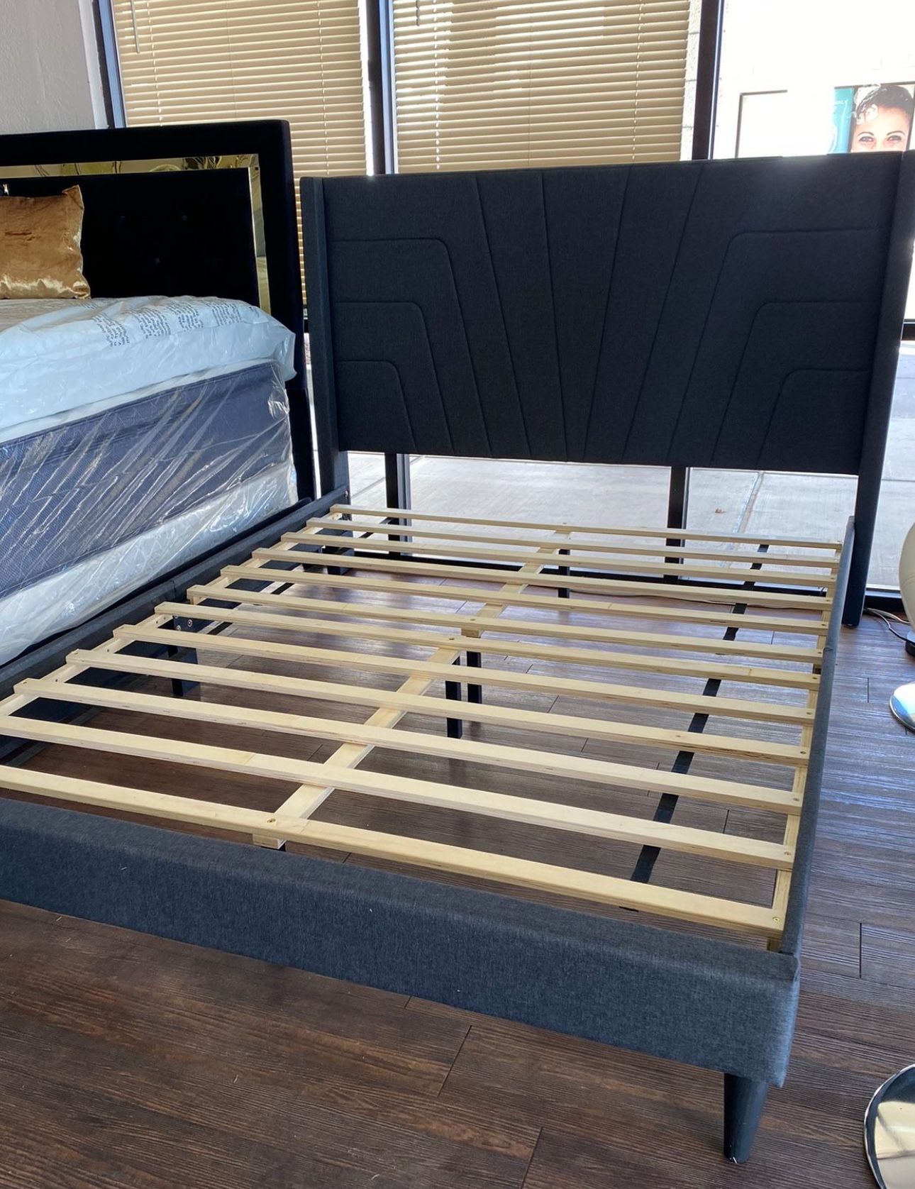 Queen Bed