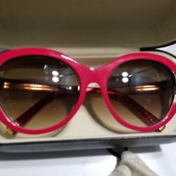 Louis Vuitton sunglases 