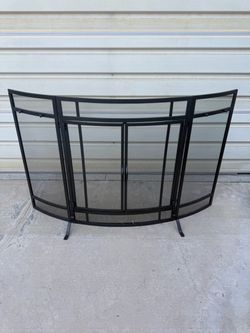 Fireplace screen