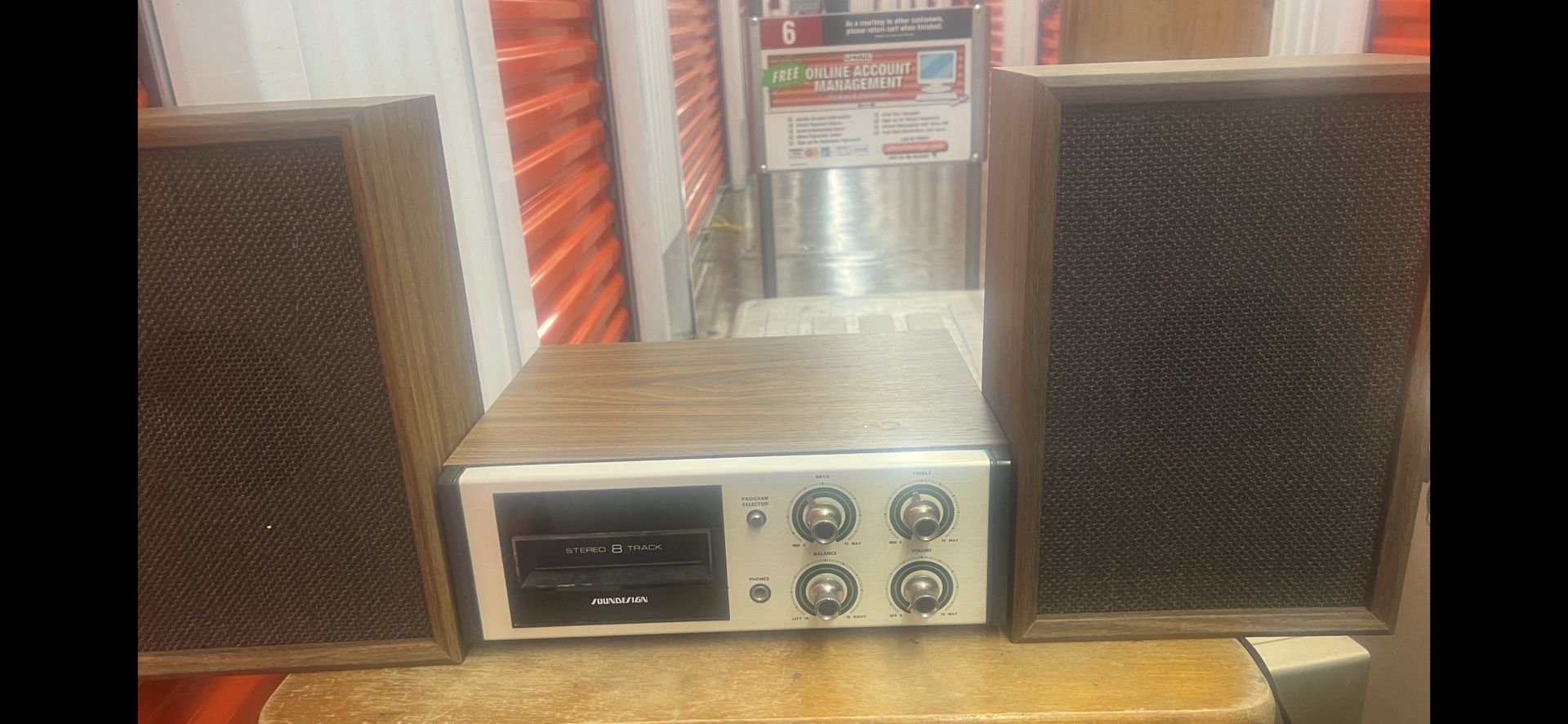 Vintage Soundesign 8 Track Player Model # 4843. And Original Speakers 