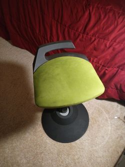 Muvman Ergonomic Sit-Stand Stool, Olive Color seat / Black base