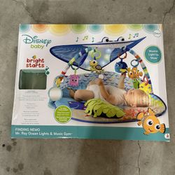 Disney Finding Nemo Mr. Ray Ocean Lights & Music Gym,