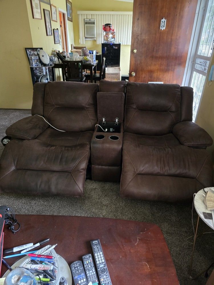 Recliner Couch And Love Seat