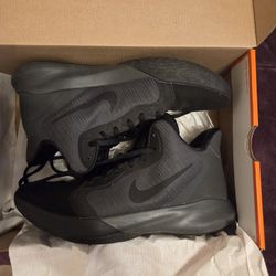 Nike Precision Running