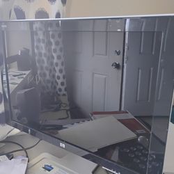 HP 24" Monitor...