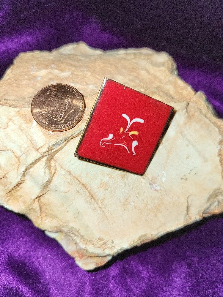 Copper Square Pin. Enameled Red (Frontside). Great Condition