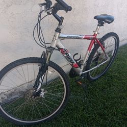 Yroax VBX3000 21 Speed 26' Mountain bike