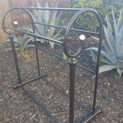 Towel/Blanket/Quilt Rack