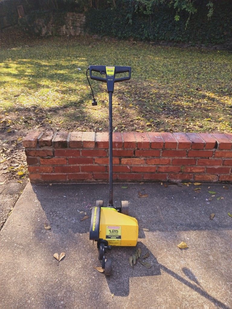 Paramount Electric Edger For Sale