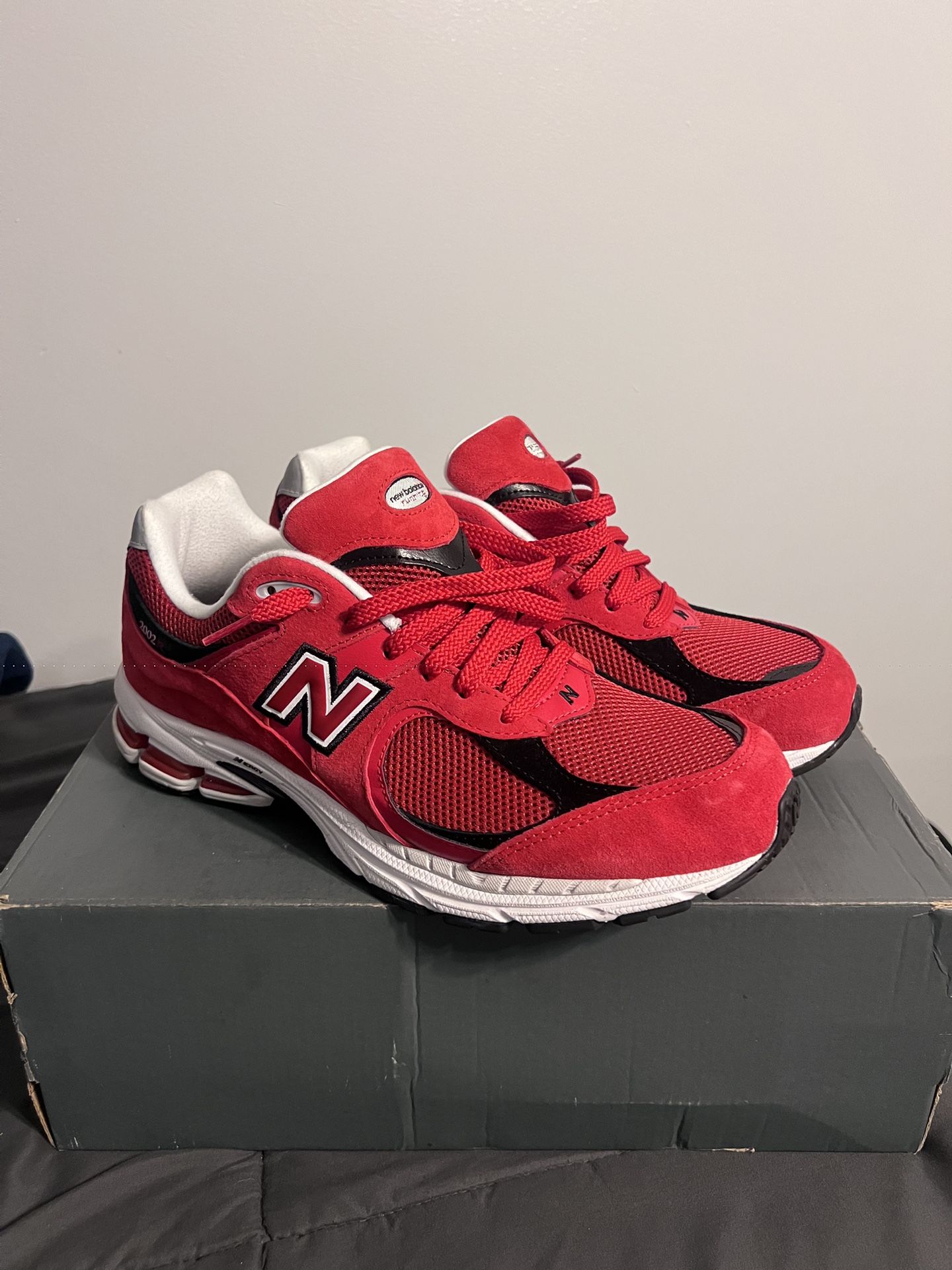 New Balance 2002R Team Red Men’s Size 11.5