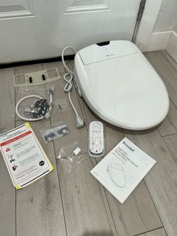 brondell swash luxury bidet seat round