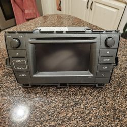 12-15 Toyota Prius Info Center Display Monitor Screen Radio Receiver OEM 57031