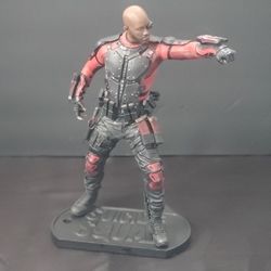 Deadshot Statue DC Collectibles The Suicide Squad