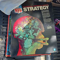 Vintage TUDOR NFL STRATEGY GAME 1972 NATIONAL FOOTBALL LEAGUE
