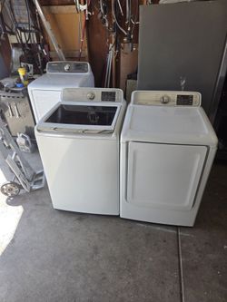 Samsung Washer And Electric Dryer Large Capacity