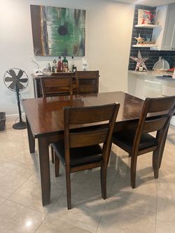Mango wood Dining Table & 4 chairs